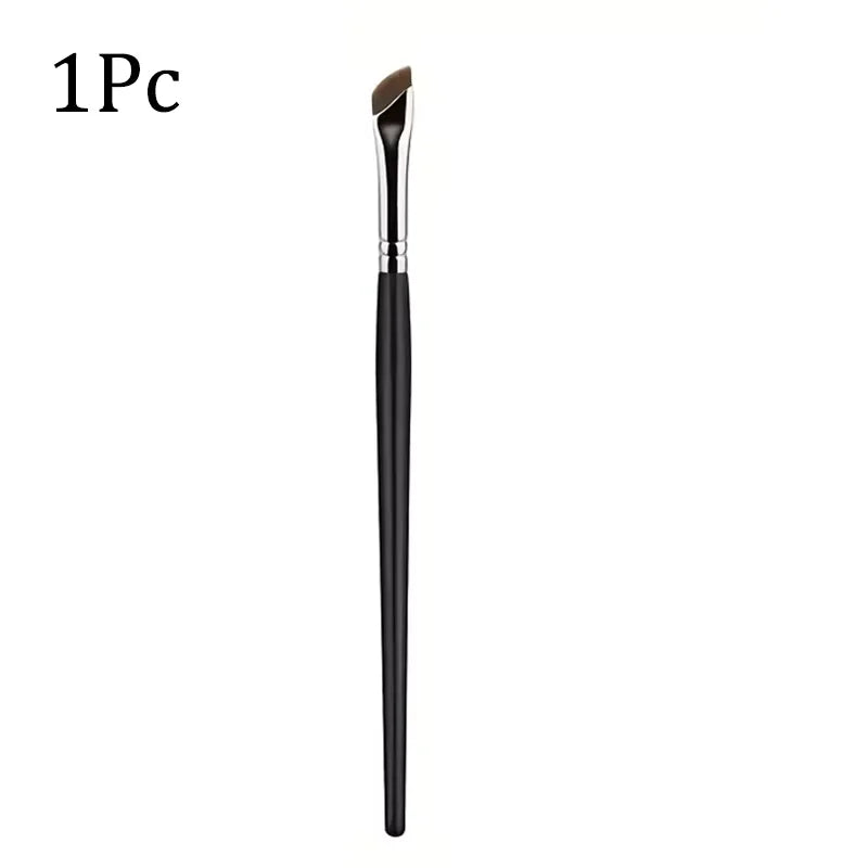VELORA Precision Curved Eyeliner Brush – Easy Wing & Detail Makeup Tool