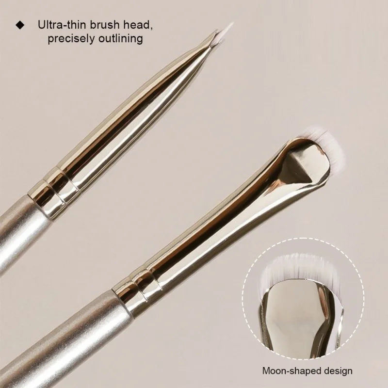 VELORA Precision Curved Eyeliner Brush – Easy Wing & Detail Makeup Tool