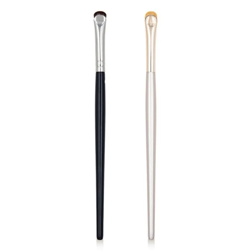 VELORA Precision Curved Eyeliner Brush – Easy Wing & Detail Makeup Tool